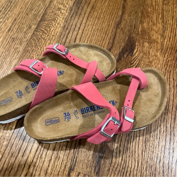 Birkenstock pink Mayari sandals - Picture 11 of 11